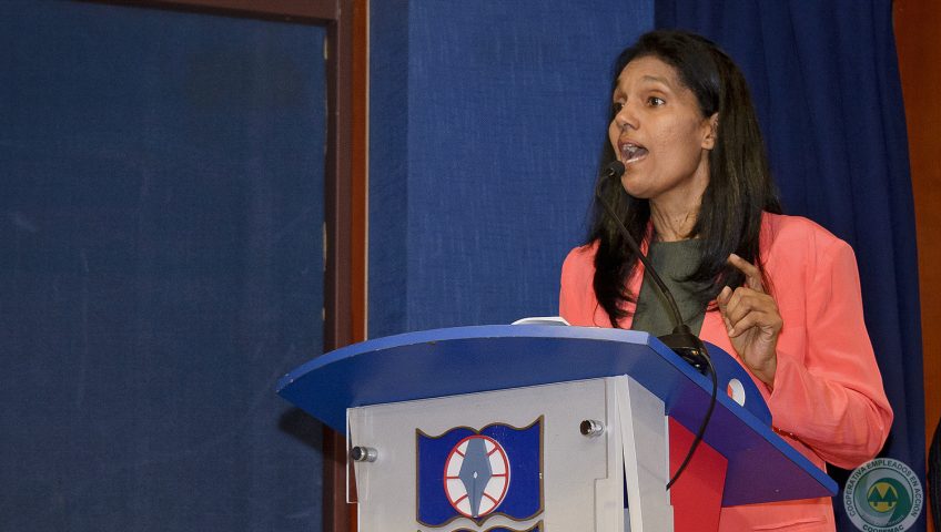 De La Rosa, Presidenta de Coopemac